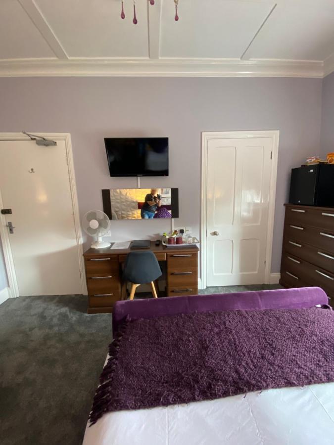 Ashmira Guest House Weymouth Dış mekan fotoğraf