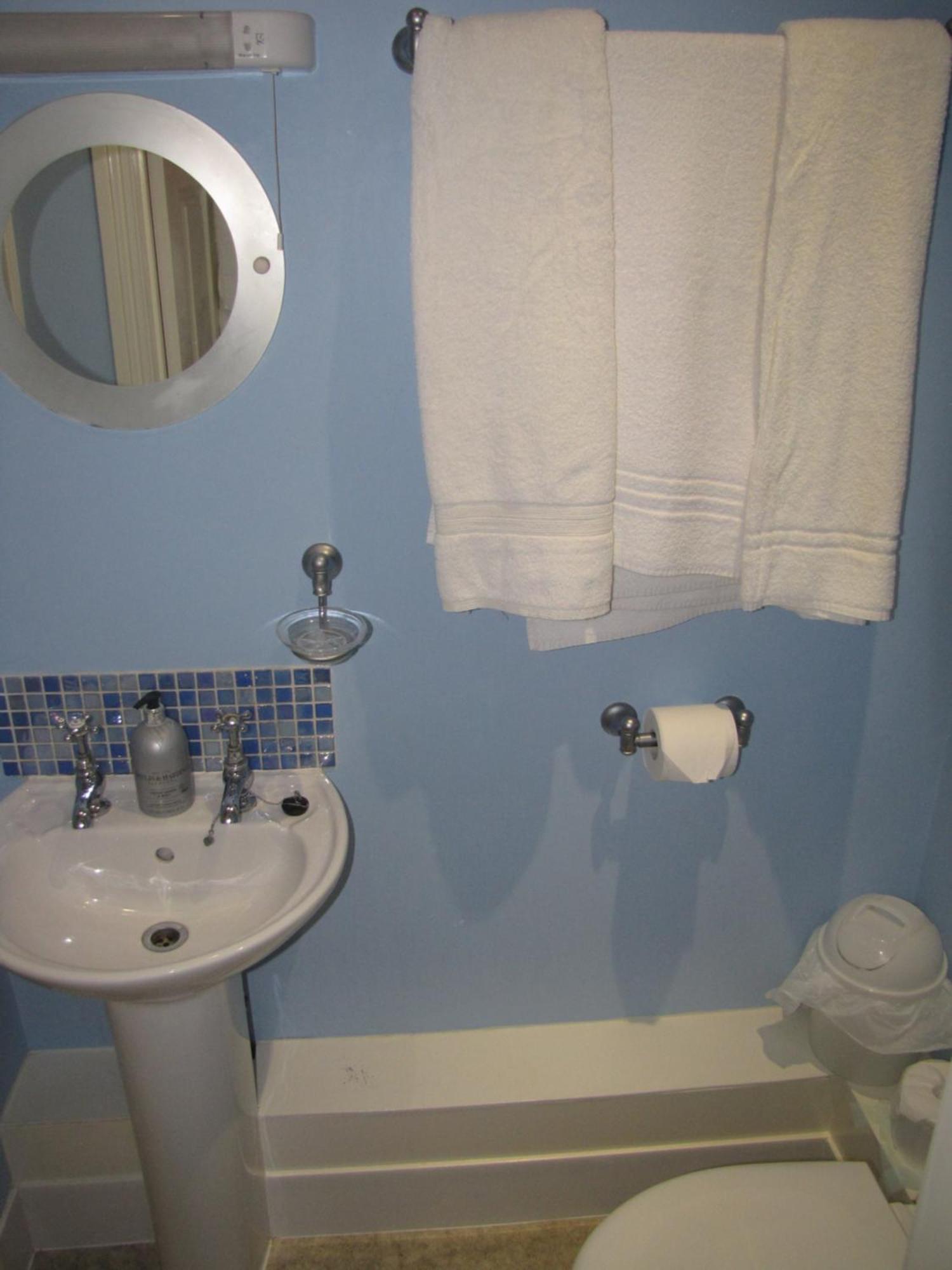 Ashmira Guest House Weymouth Dış mekan fotoğraf