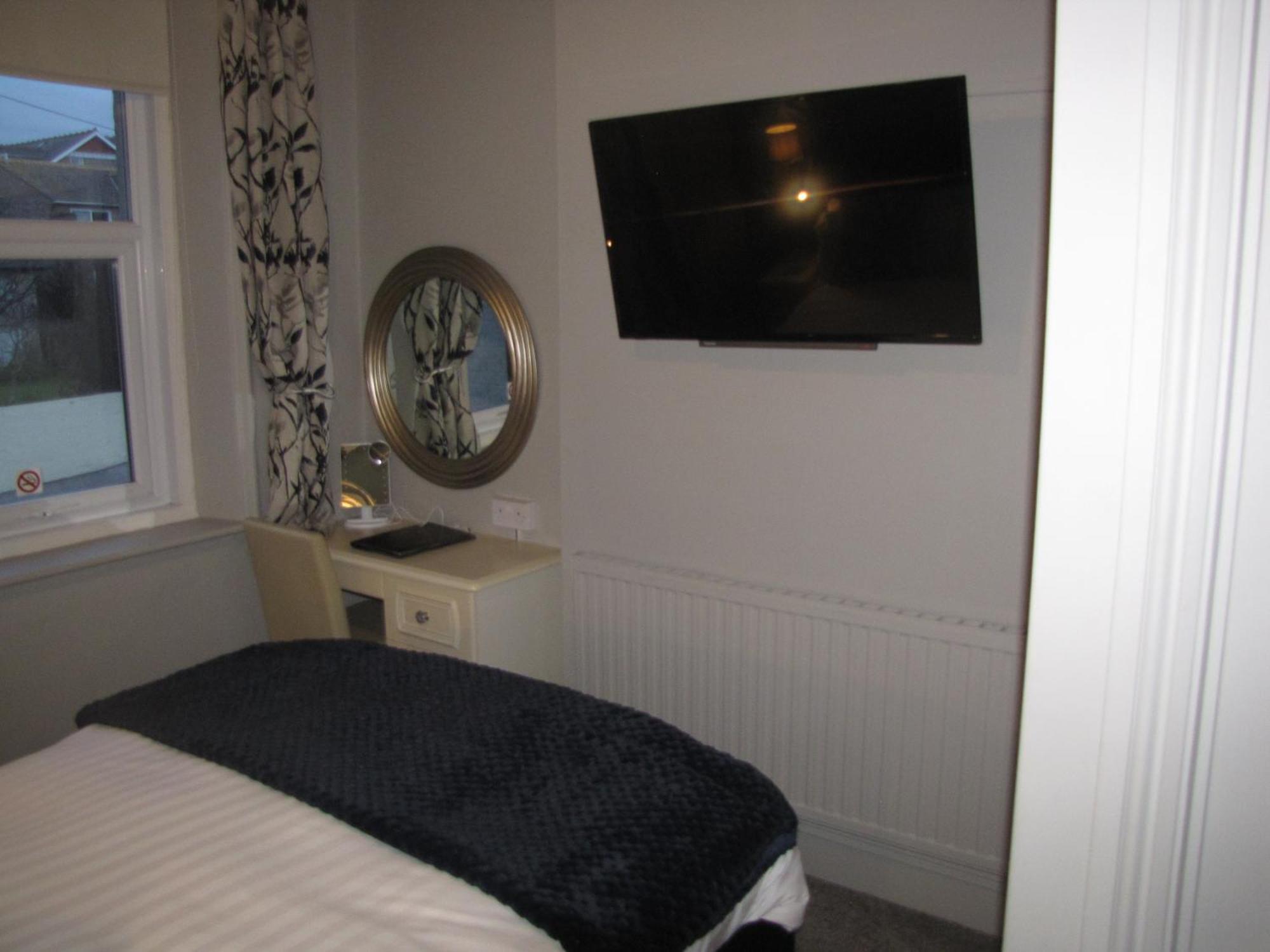 Ashmira Guest House Weymouth Dış mekan fotoğraf